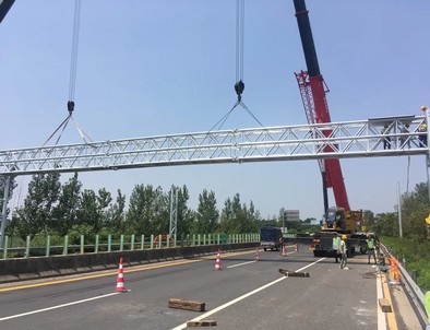重庆重庆门架标牌施工现场